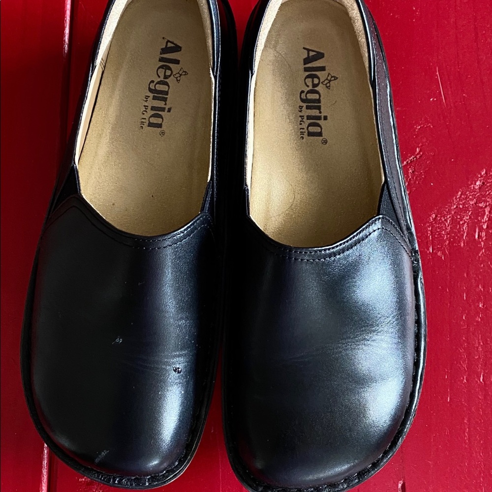 Alegria Nursing Shoes SZ 9/39